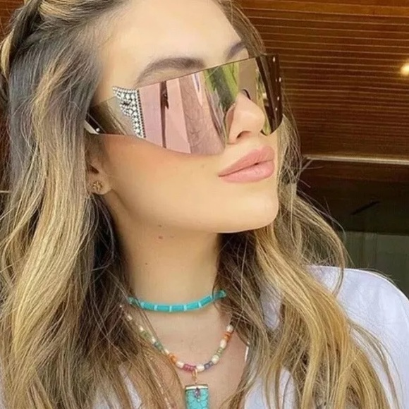 Fendi Freedom sunglasses main image 4